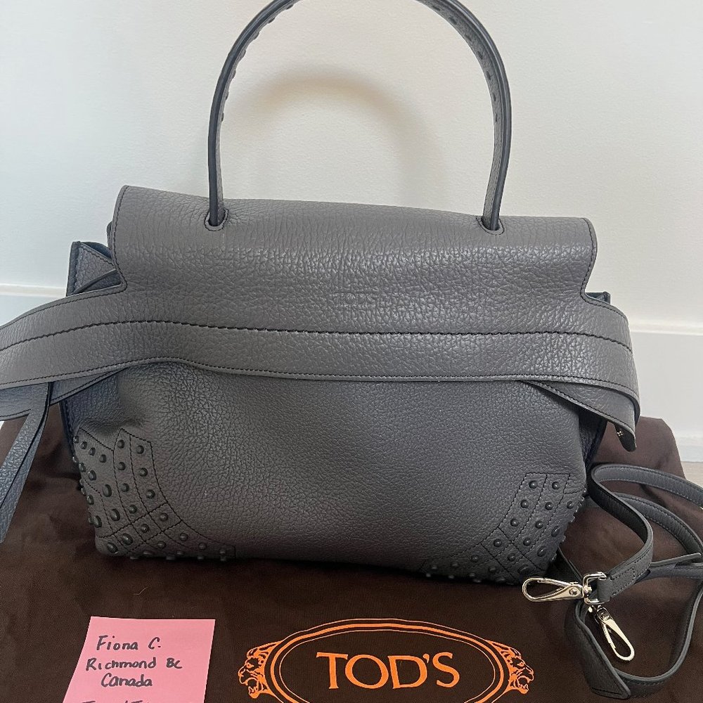 Tod's Grey Medium Wave Bag